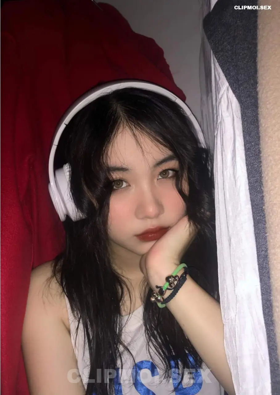 Vũ Thiên Hương idol tiktok bị bạn trai tung clip