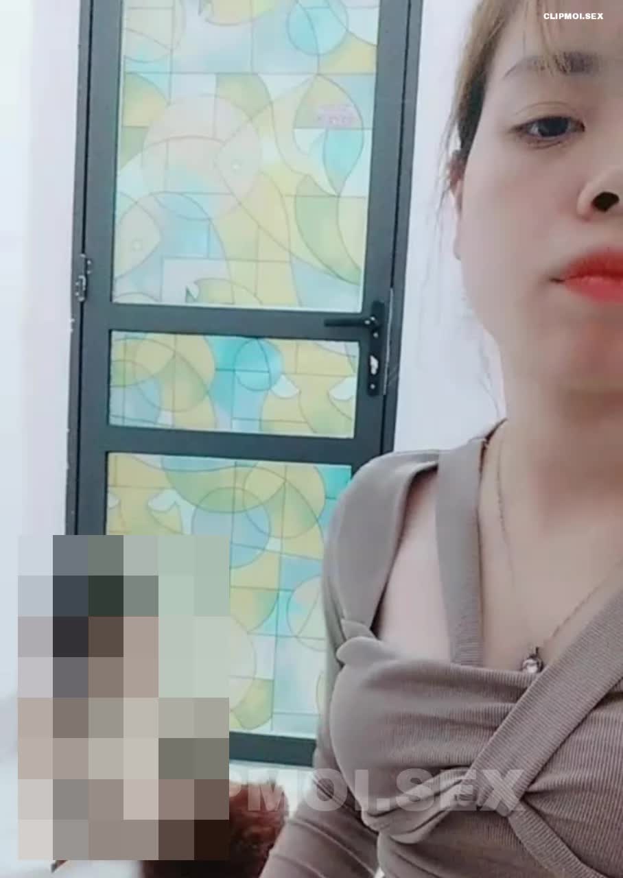 Bà mẹ dâm đãng loạn luân với con trai ruột (P1)