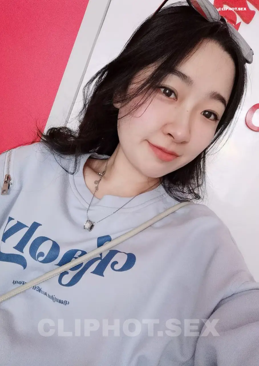 Em gái học năm nhất cho anh trai nuôi trồng nhờ củ khoai
